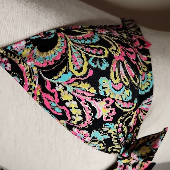 Victoria's Secret Black Paisley Halter Bikini Top Size M - Picture 3 of 10